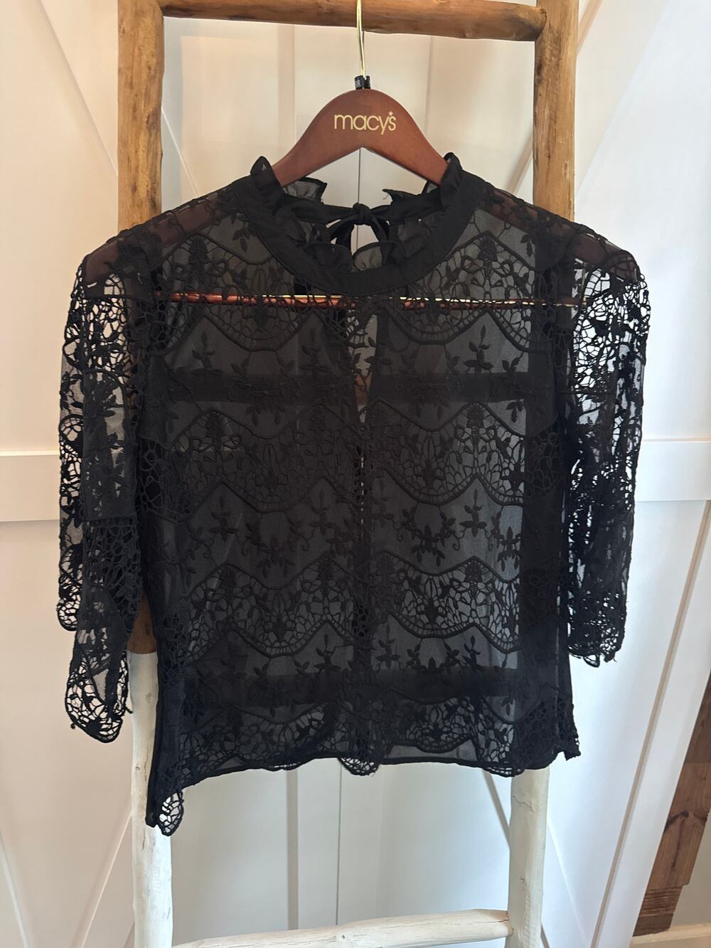 Pastel Large Women’s Black Lace Blouse Whimsy Bow Buttons Dainty Feminine